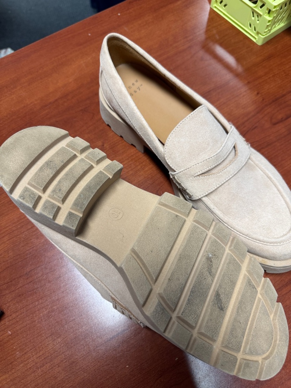 A new day loafers size 10 // 041908 - Picture 2 of 2